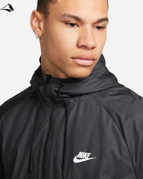 Ветровка мужская Nike Sportswear Windrunner, черный, M AT5270-010 фото