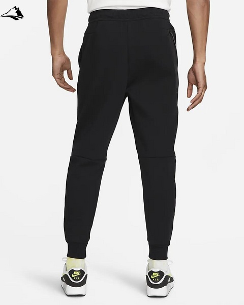 Брюки мужские Nike Sportswear Tech Fleece Men S Joggers, черный, M DR6171-010 фото
